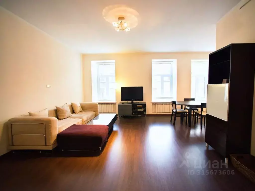 3-к кв. Санкт-Петербург Дмитровский пер., 3-5 (100.0 м) - Фото 0