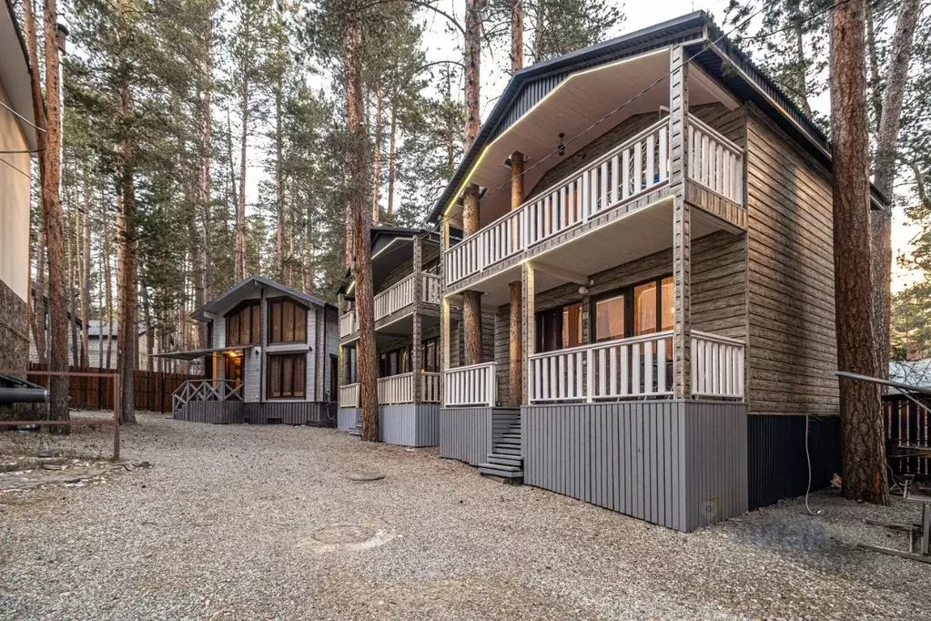 Дом в Кабардино-Балкария, Эльбрусский район, с. Терскол ул. Лесная, ... - Фото 1