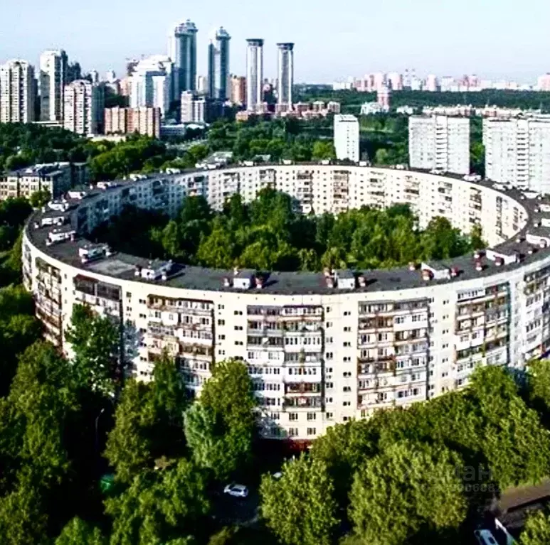 Комната Москва ул. Довженко, 6 (23.0 м) - Фото 1