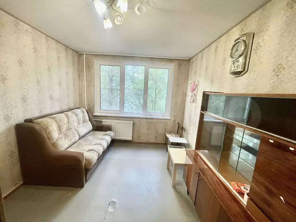 Комната 12,5 м в 3-к., 4/9 эт. - Фото 0