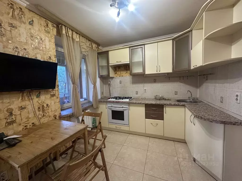 1-к кв. Тульская область, Тула Первомайская ул., 36 (39.0 м) - Фото 0