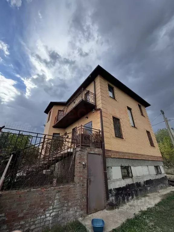 Дом в Ростовская область, Новочеркасск Дачная ул., 88 (193 м) - Фото 2