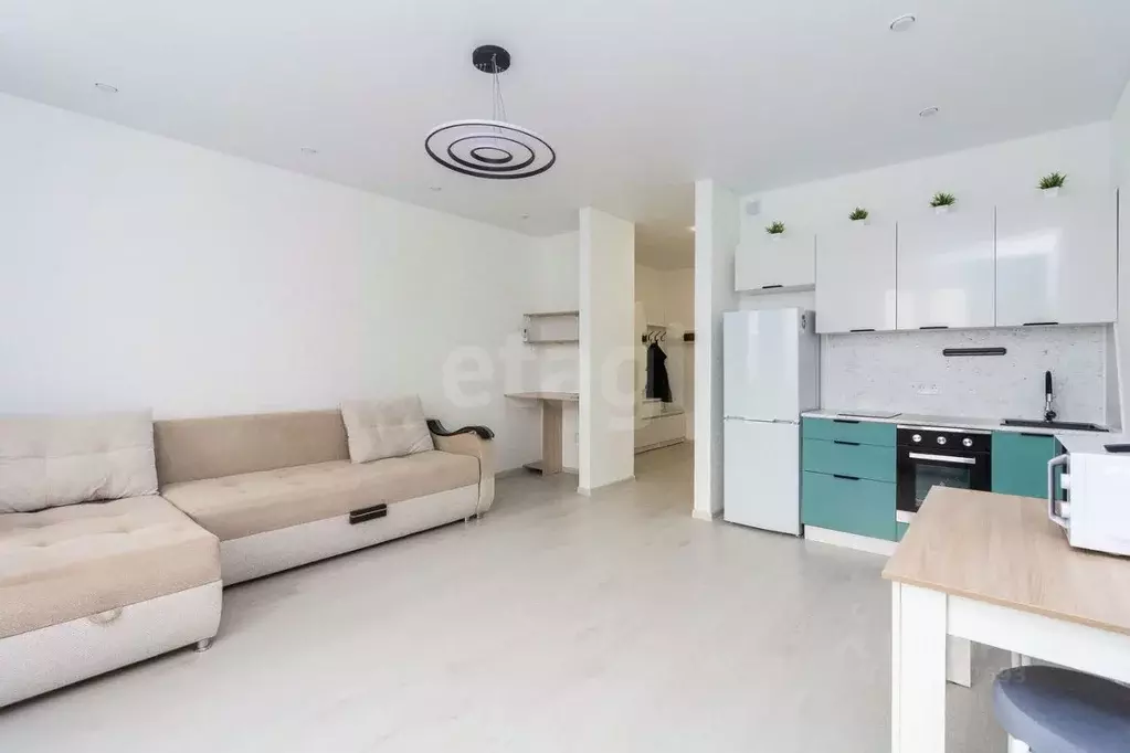 Студия Тюменская область, Тюмень ул. Краснооктябрьская, 6 (35.0 м) - Фото 2