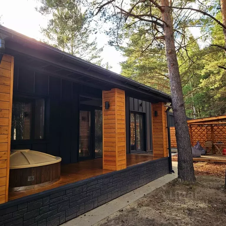 Дом в Липецкая область, Добровский муниципальный округ, с. Капитанщино ... - Фото 1