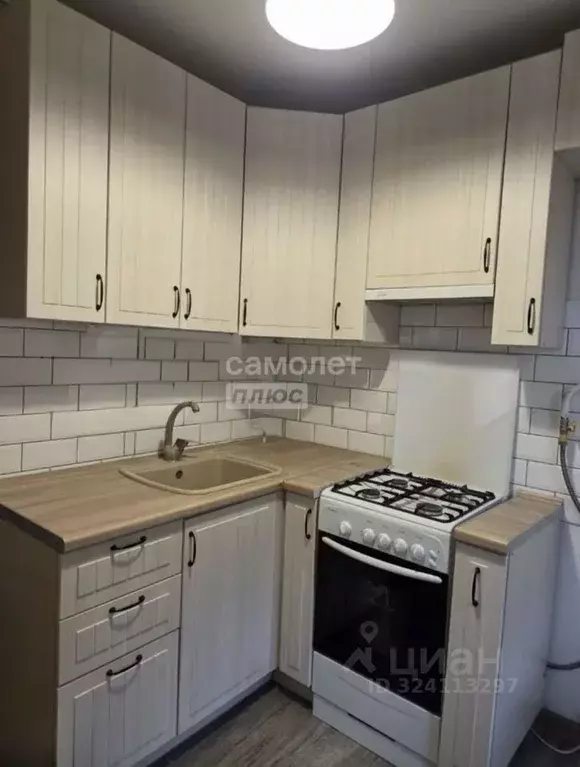 3-к кв. Московская область, Одинцово ул. Маршала Бирюзова, 8 (55.0 м) - Фото 1