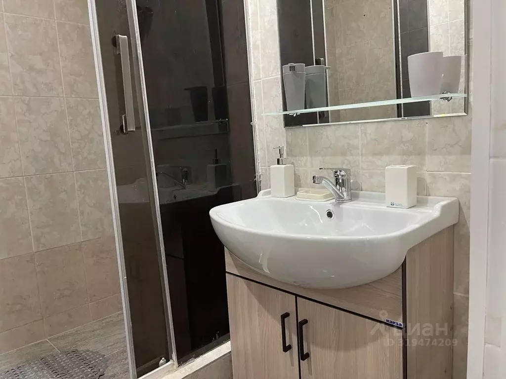 2-к кв. Саха (Якутия), Якутск ул. Лермонтова, 36/1 (33.0 м) - Фото 1