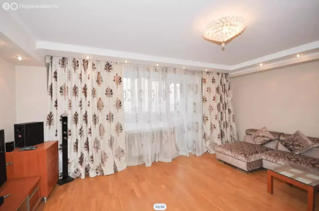 3-комнатная квартира: Южно-Сахалинск, улица М.А. Пуркаева, 31В (107.4 ... - Фото 2