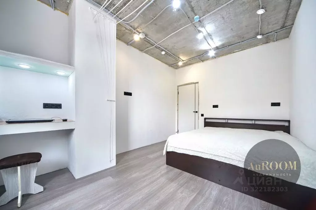 2-к кв. Волгоградская область, Волжский пл. Труда, 2А (52.0 м) - Фото 1