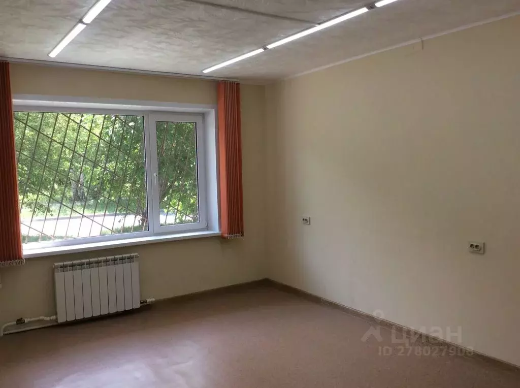 Офис в Новосибирская область, Новосибирск Академгородок мкр, ул. ... - Фото 1