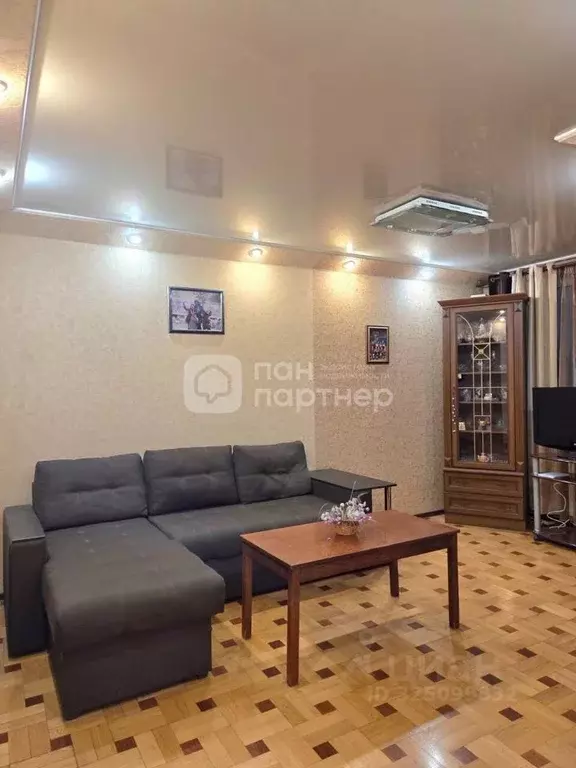 3-к кв. Санкт-Петербург ул. Подводника Кузьмина, 20 (40.5 м) - Фото 1