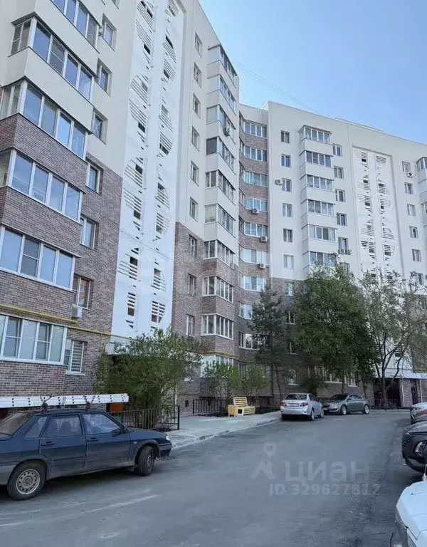 3-к кв. Белгородская область, Белгород ул. Щорса, 55 (83.9 м) - Фото 1