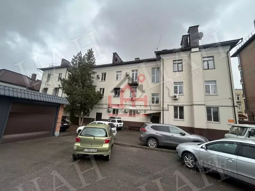 2-к кв. Ставропольский край, Ессентуки ул. Луначарского, 24 (45.6 м) - Фото 0