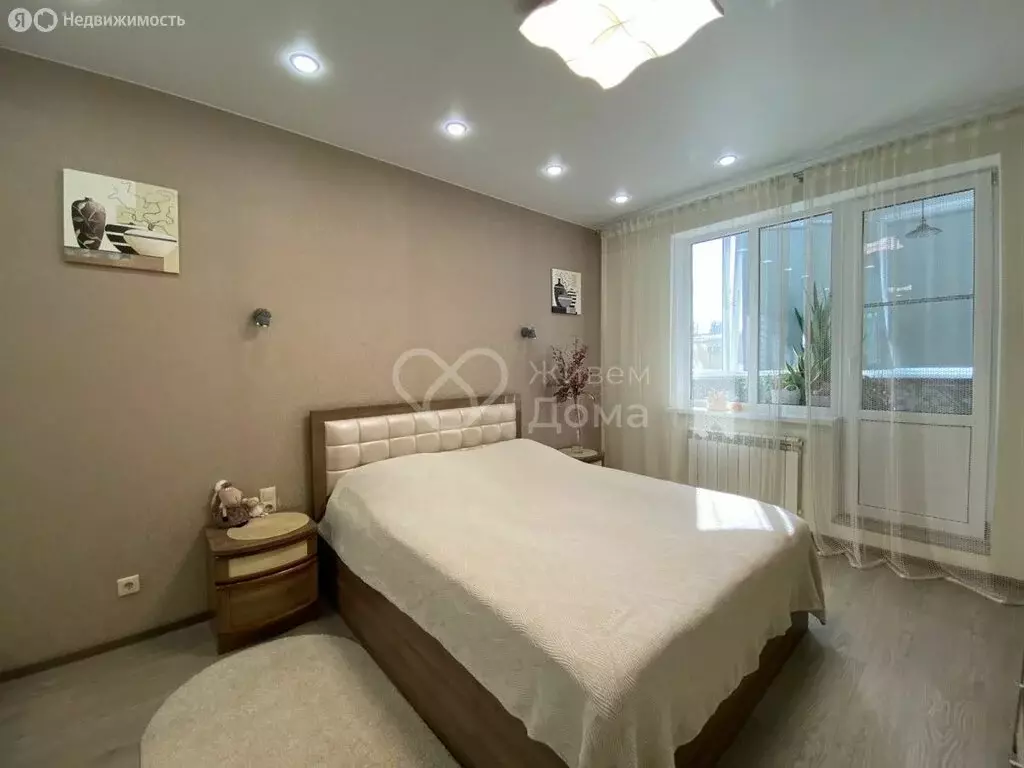 2-комнатная квартира: Волгоград, Университетский проспект, 57 (67 м) - Фото 0