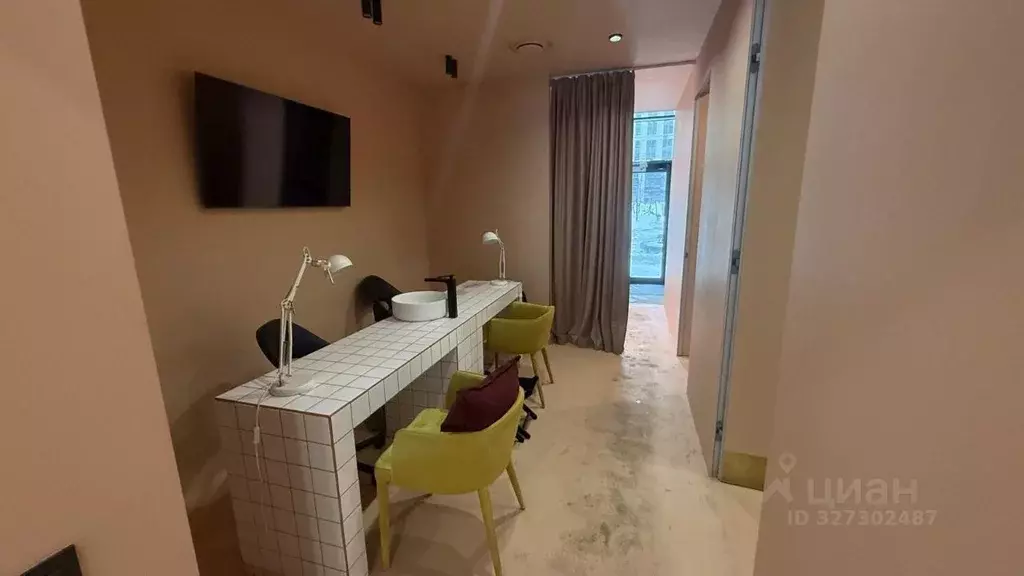 Помещение свободного назначения в Москва ул. Василисы Кожиной, 13 (222 ... - Фото 1