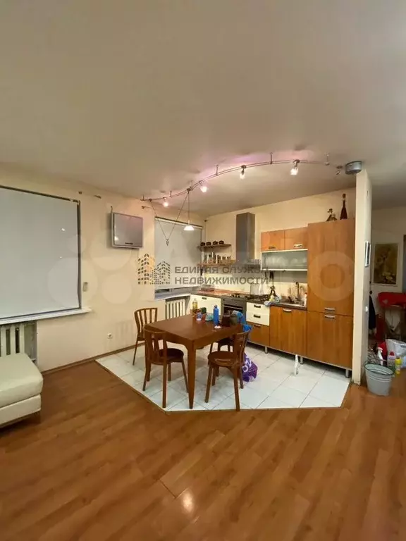 3-к. квартира, 72 м, 1/4 эт. - Фото 1