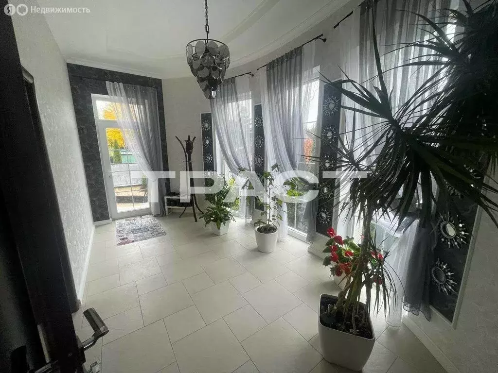 Дом в село Ямное, Зелёная-Лесная улица (538.7 м) - Фото 2