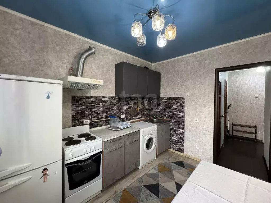 1-к кв. Тюменская область, Тюмень ул. Свободы, 86 (33.0 м) - Фото 2