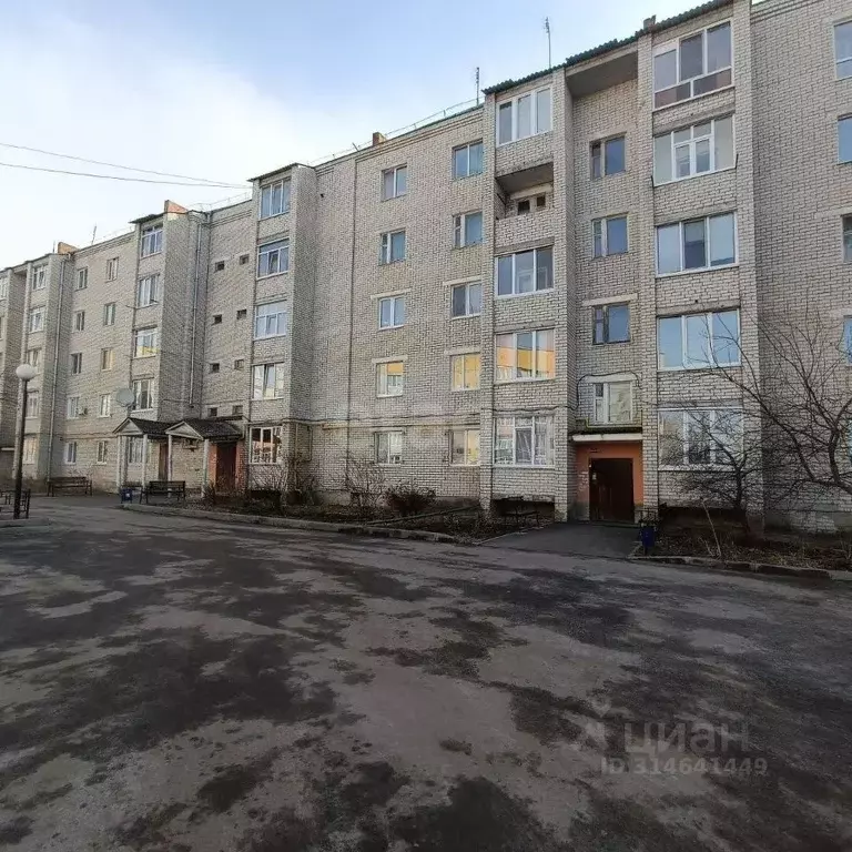 2-к кв. Брянская область, Трубчевск Заводской мкр, ул. Заводская, 1 ... - Фото 1