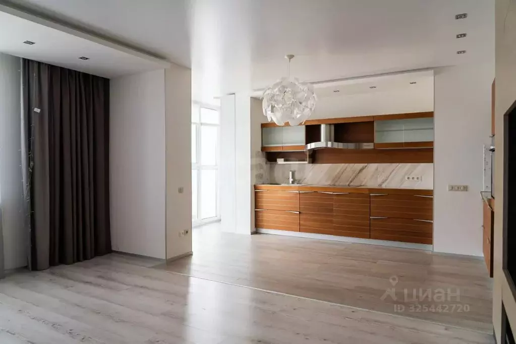 3-к кв. Башкортостан, Уфа ул. Бориса Домашникова, 22 (88.4 м) - Фото 2