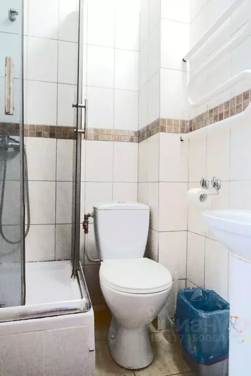 Комната Калининградская область, Балтийск ул. Л. Некрасова, 9 (31.0 м) - Фото 1