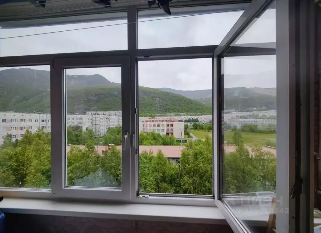 4-к кв. Мурманская область, Кировск Олимпийская ул., 29 (65.0 м) - Фото 2