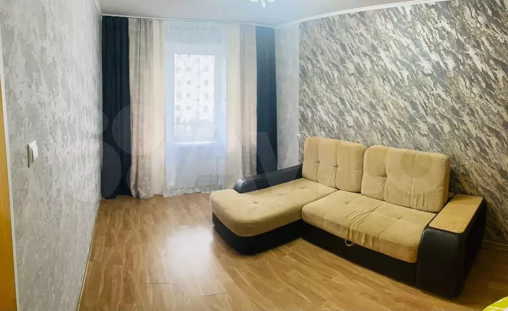 1-к. квартира, 32 м, 4/5 эт. - Фото 0