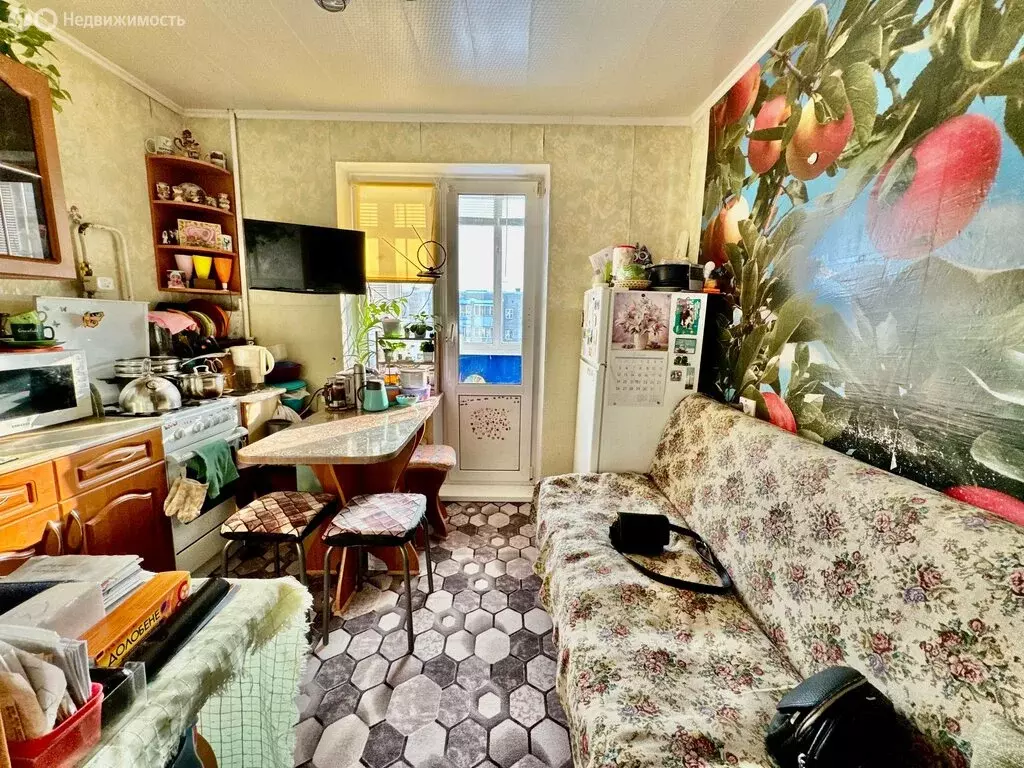 1-комнатная квартира: Бор, посёлок Октябрьский, улица Победы, 19 (34 ... - Фото 1