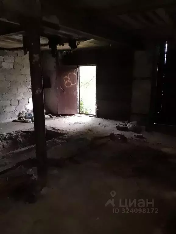 Гараж в Воронежская область, Подгоренский пгт ул. Ленина, 25 (25 м) - Фото 2