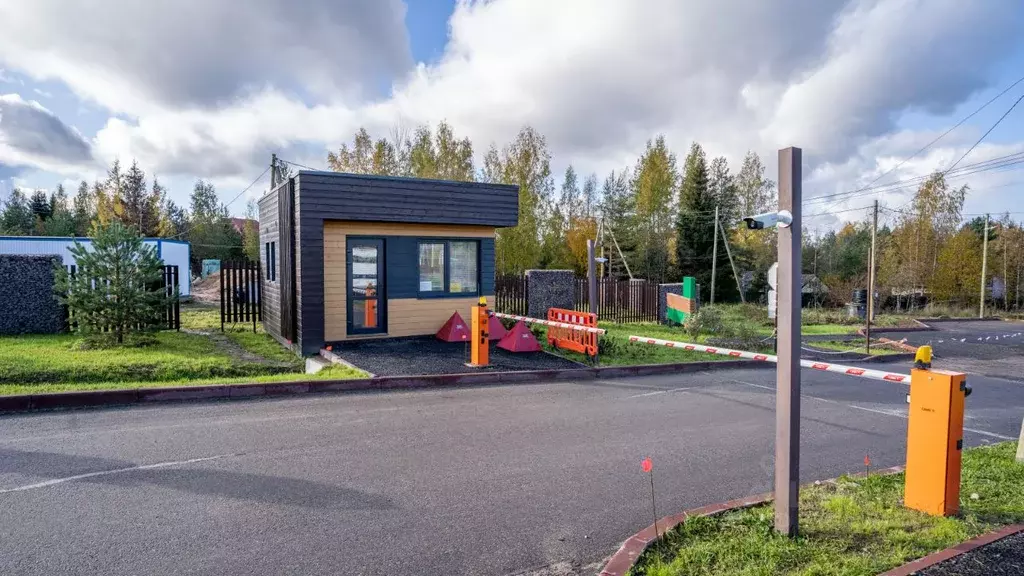 Участок в Ленинградская область, Выборгский район, Первомайское с/пос, ... - Фото 0