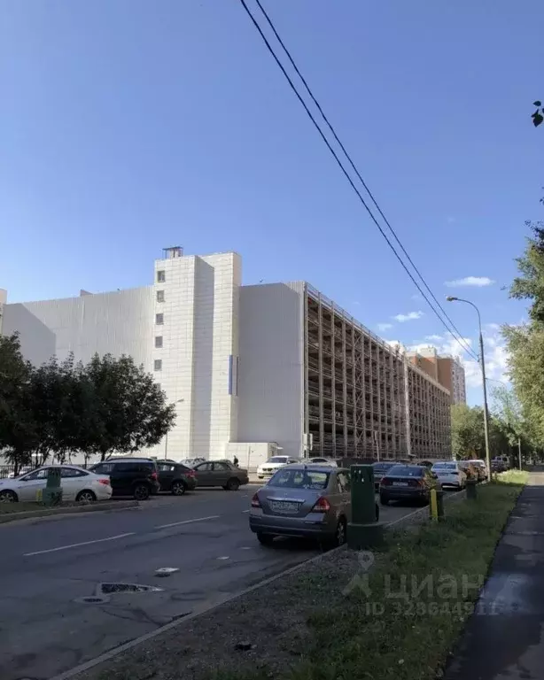 Гараж в Москва Большая Очаковская ул., 7 (14 м) - Фото 1