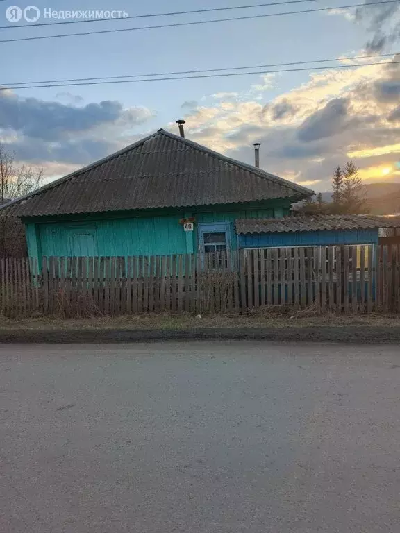 Дом в село Солонешное, Советская улица, 46 (46.3 м) - Фото 0