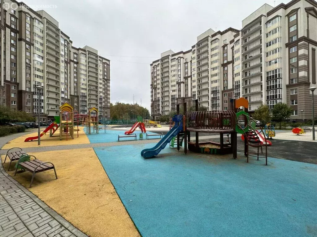 2-комнатная квартира: Домодедово, микрорайон Южный, улица Курыжова, ... - Фото 0