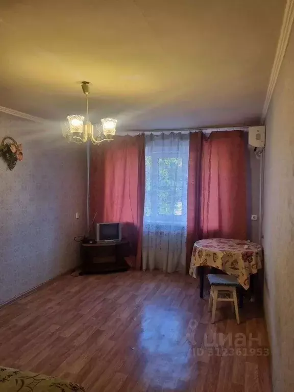 1-к кв. Краснодарский край, Новороссийск ул. Луначарского, 17 (30.0 м) - Фото 1