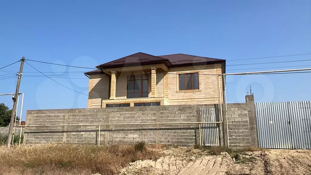 Дом 306 м на участке 8 сот. - Фото 1