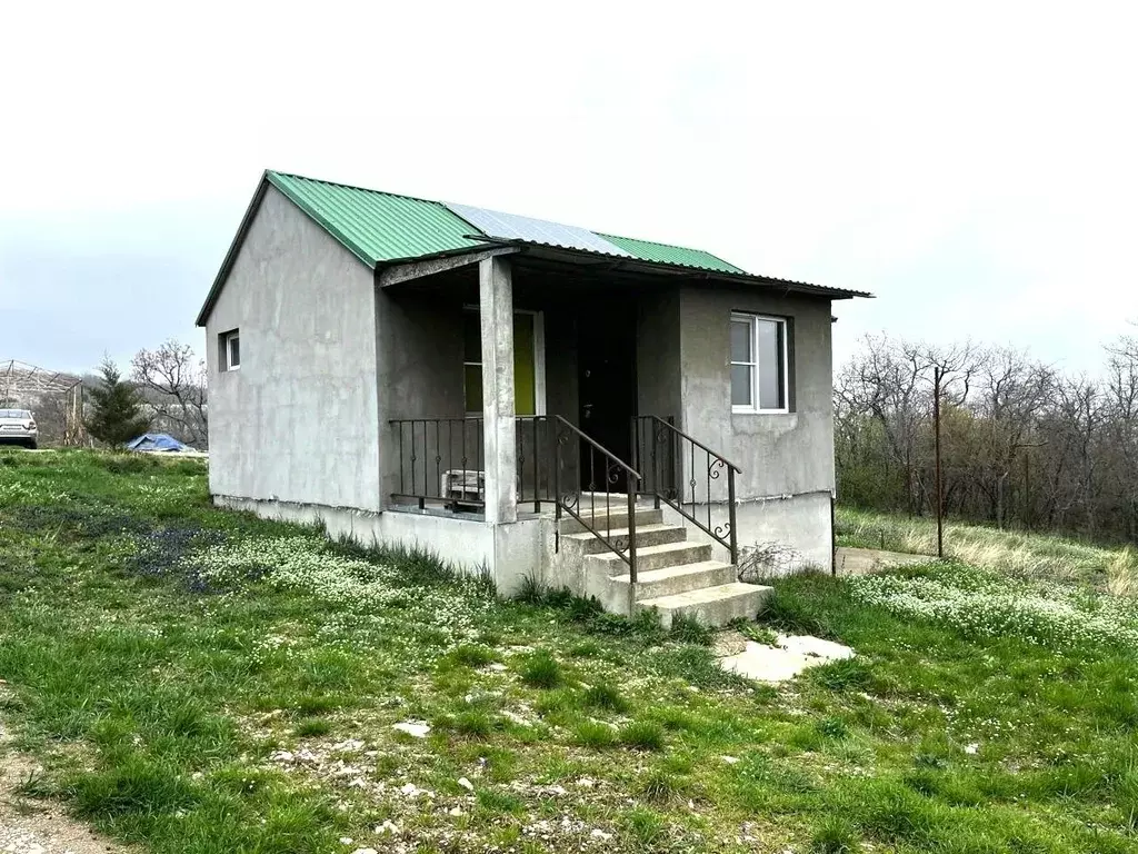 Дом в Краснодарский край, Новороссийск Связист СТ, пер. Чистый (46 м) - Фото 1