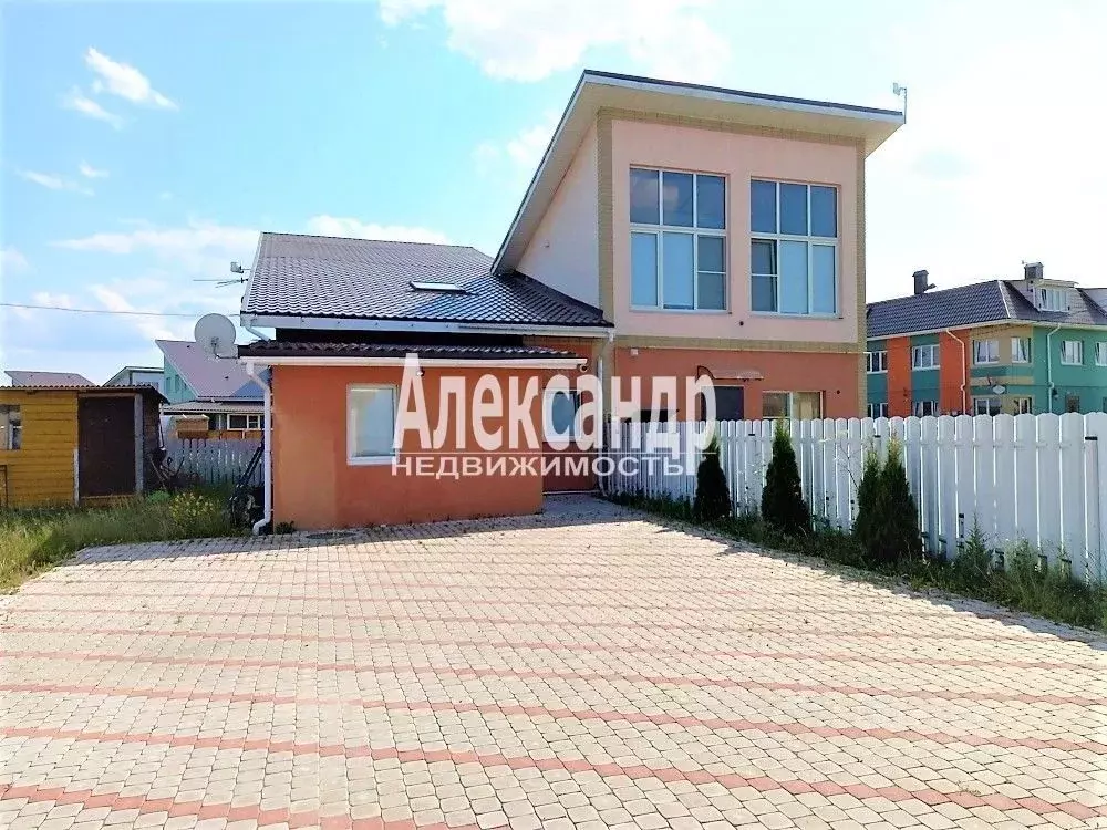 Дом в Ленинградская область, Гатчинский муниципальный округ, ... - Фото 1