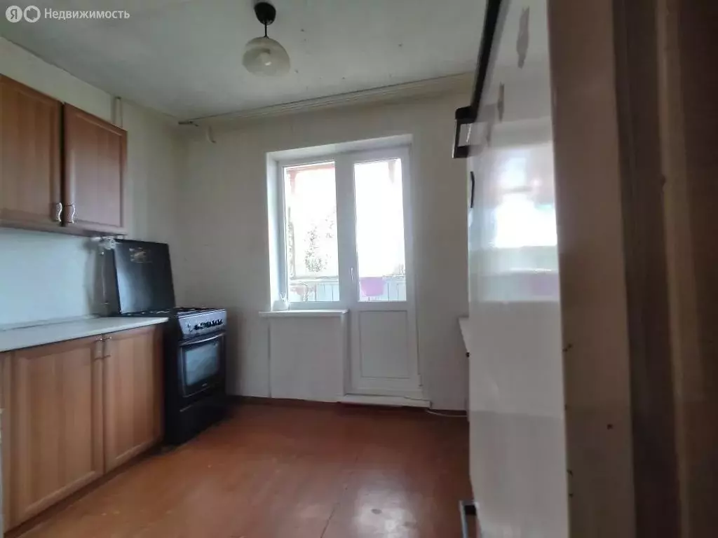 1-комнатная квартира: Мурыгино, улица Молодая Гвардия, 1 (33 м) - Фото 1
