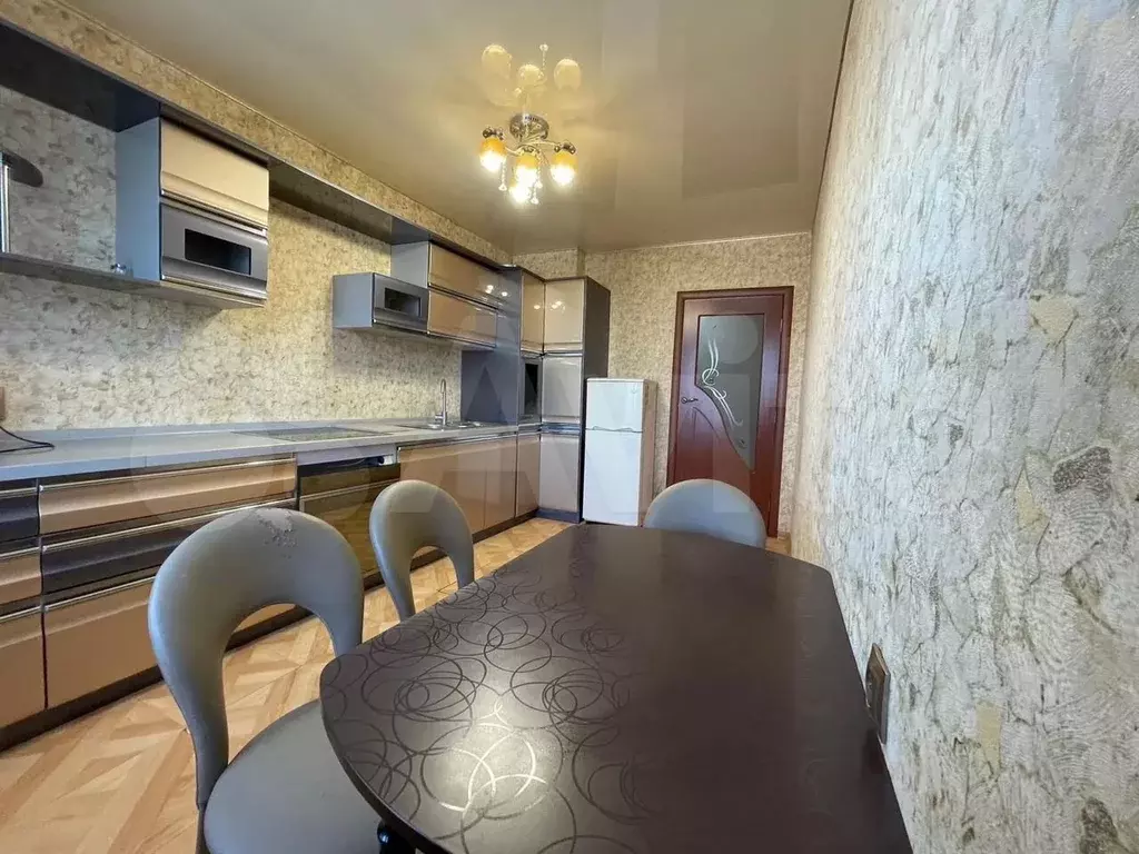 2-к. квартира, 66 м, 3/9 эт. - Фото 1
