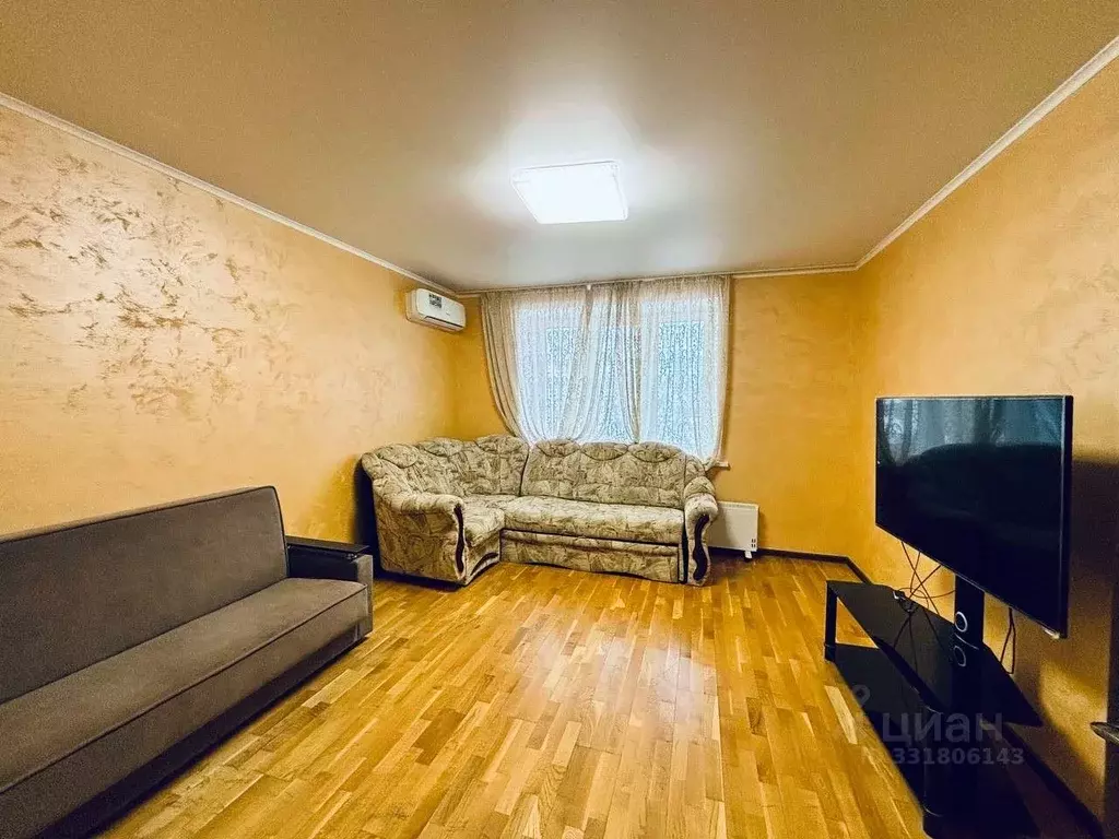 2-к кв. Орловская область, Орел ул. Андрианова, 39 (73.1 м) - Фото 1
