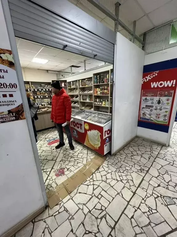 Помещение свободного назначения в Татарстан, Нижнекамск просп. ... - Фото 2