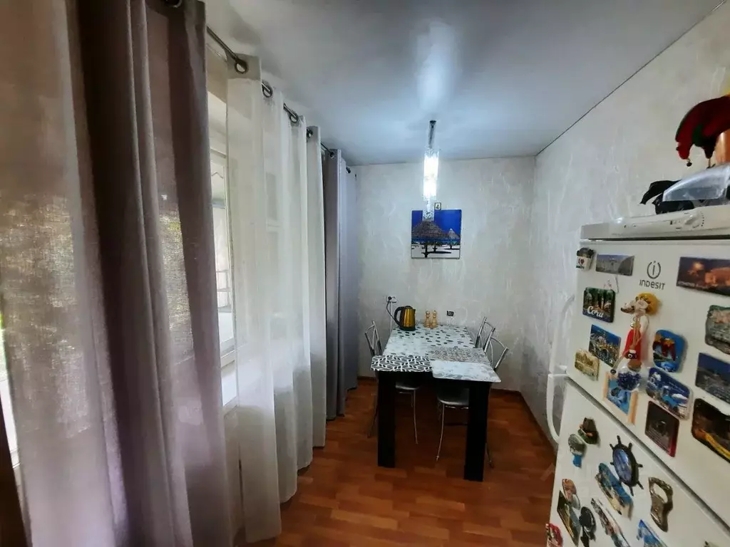 3-к кв. Саратовская область, Энгельс муниципальное образование, ... - Фото 1