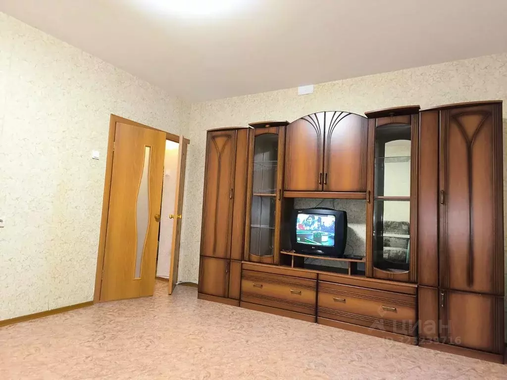 1-к кв. Омская область, Омск бул. Архитекторов, 17 (42.0 м) - Фото 1