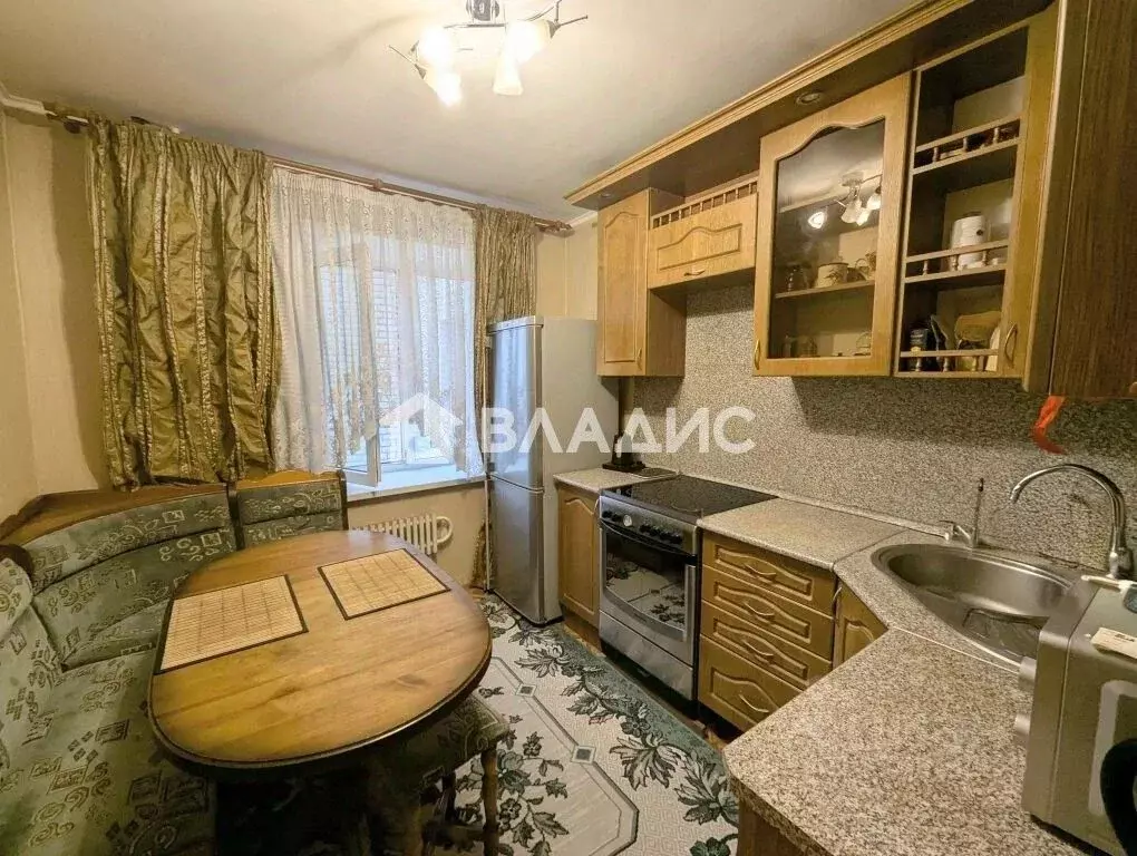 3-к кв. Белгородская область, Белгород ул. Губкина, 55а (66.4 м) - Фото 1