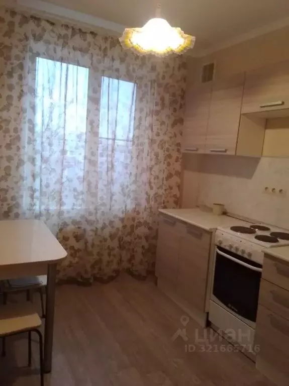 1-к кв. Самарская область, Тольятти просп. Степана Разина, 48 (33.0 м) - Фото 0