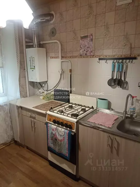 2-к кв. Рязанская область, Рязань ул. Есенина, 34 (45.0 м) - Фото 1
