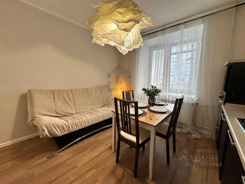1-к кв. Татарстан, Казань ул. Сибгата Хакима, 37 (42.0 м) - Фото 1