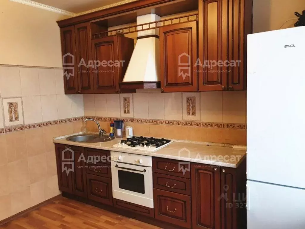 3-к кв. Волгоградская область, Волгоград Университетский просп., 15 ... - Фото 2