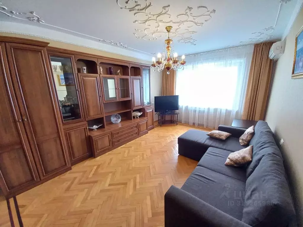 3-к кв. Северная Осетия, Владикавказ ул. Академика Шегрена, 8 (72.0 м) - Фото 1