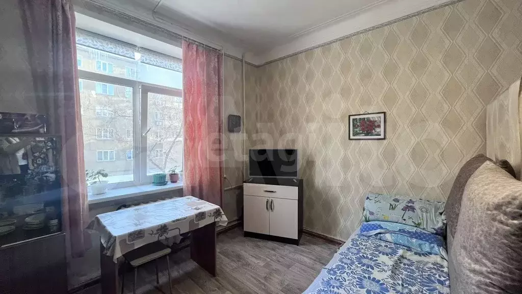 Комната 22,5 м в 1-к., 2/5 эт. - Фото 1