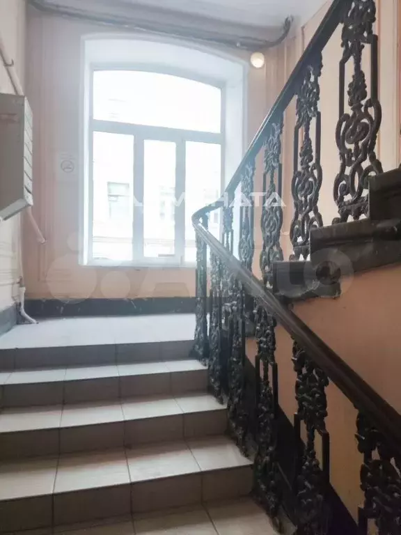 Комната 16,6 м в 5-к., 5/5 эт. - Фото 0